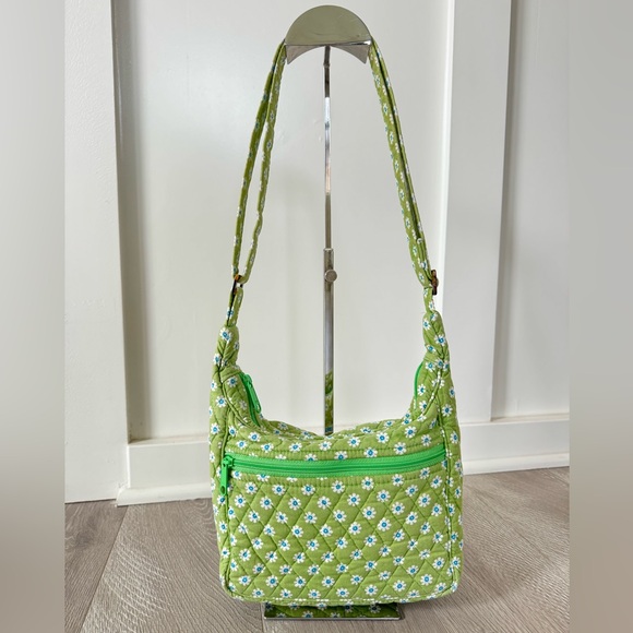 Vera Bradley Quilted Green Apple Floral Paisley Shoulder Bag Green White Blue - Picture 2 of 11
